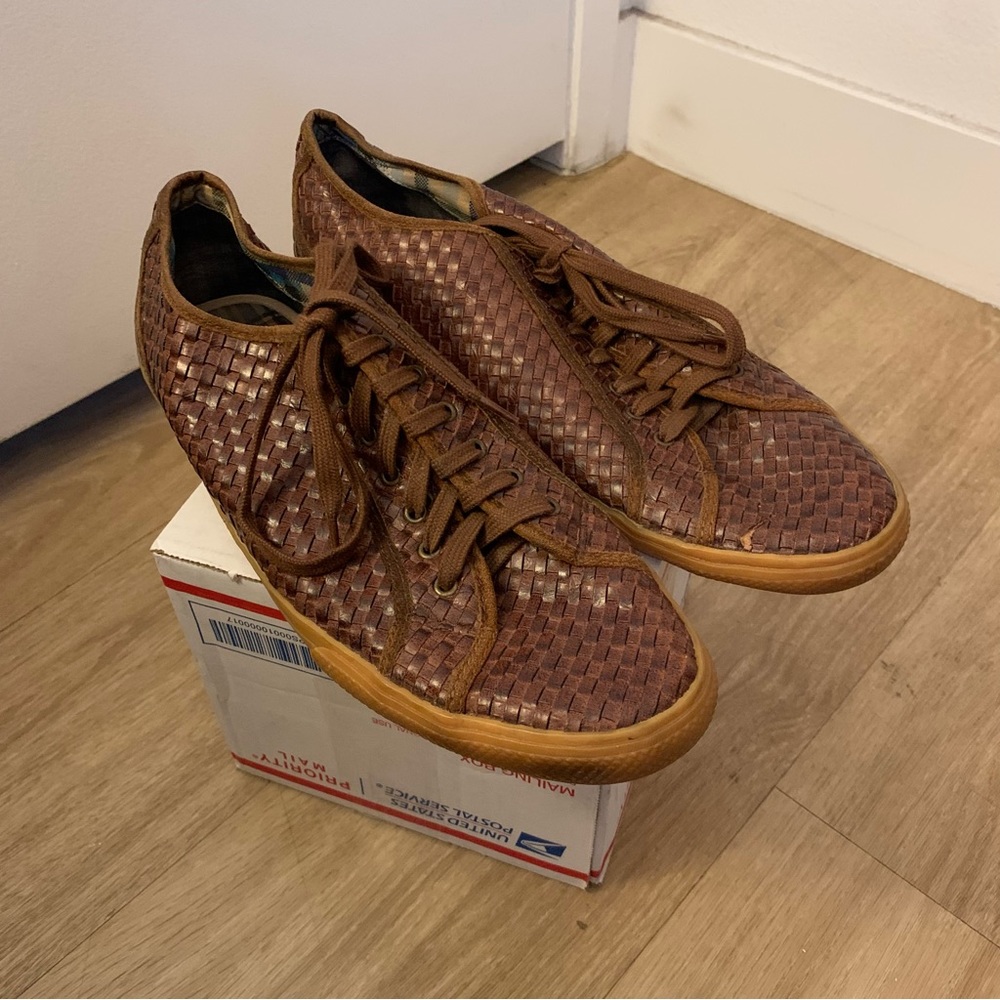 Ben Sherman Brown Faux Leather Cross Weave Casual Sneakers Men’s Size 9.5 GUC